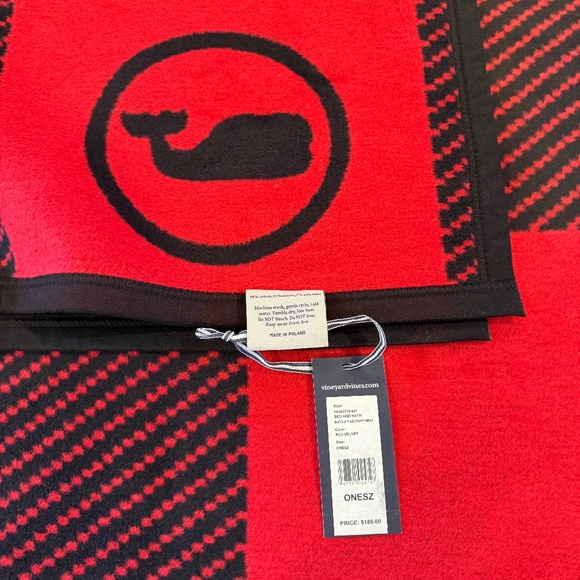 ChappyWrap Blanket for Vineyard Vines Buffalo Plaid - NWT - Picture 3 of 8